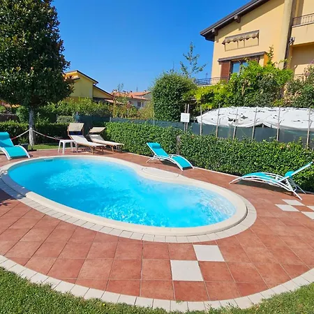 Bed & Breakfast Sandra Sirmione